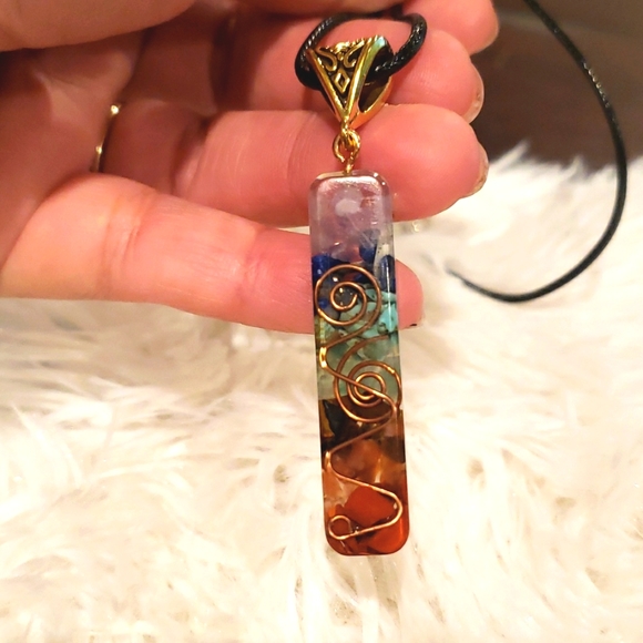 Natural Stones Pendant Necklace - Picture 3 of 4